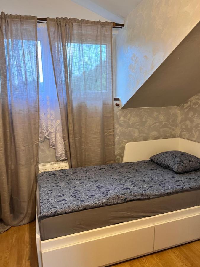 Hostel Homies Inn Celiny  Екстер'єр фото